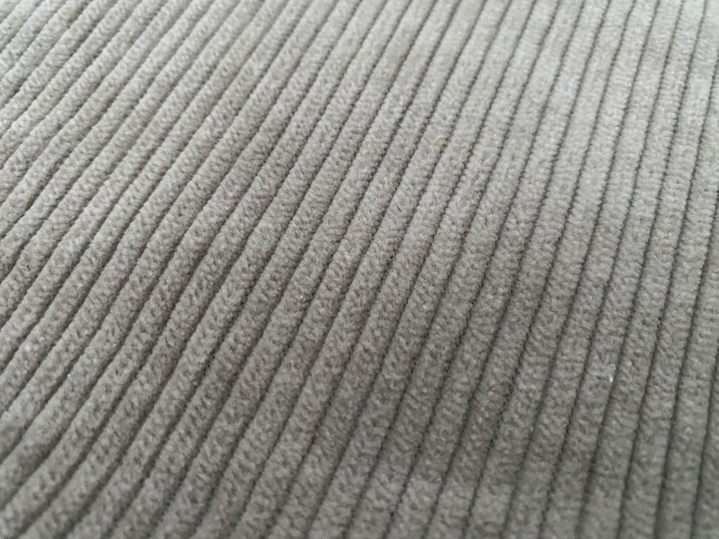 Beige pudebetræk i fløjl