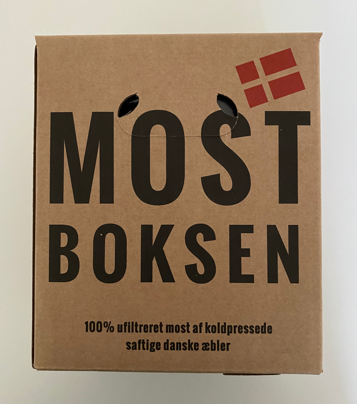 100 % ufiltreret most af koldpressede danske æbler