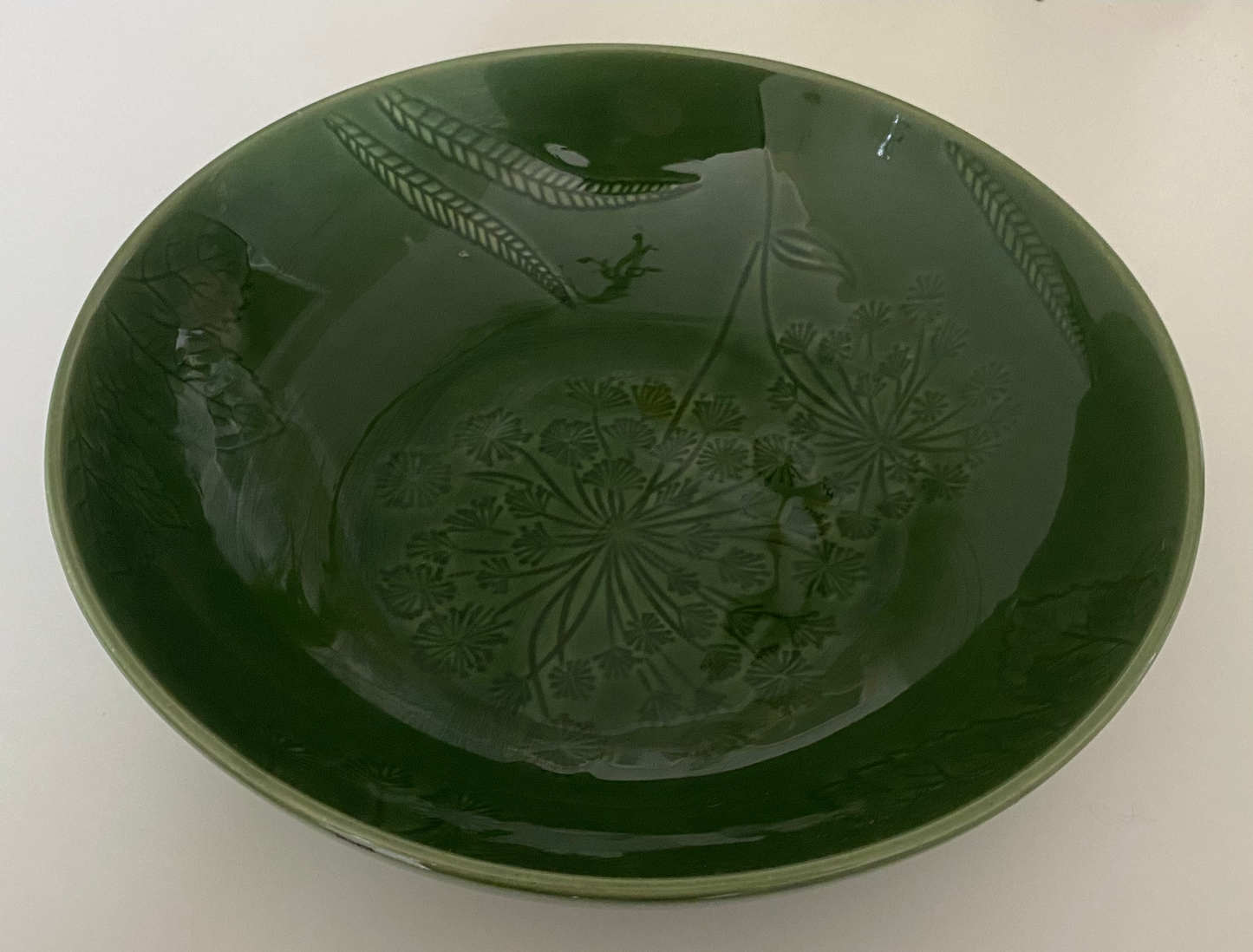 Stor skål / stort fad med blomster blade