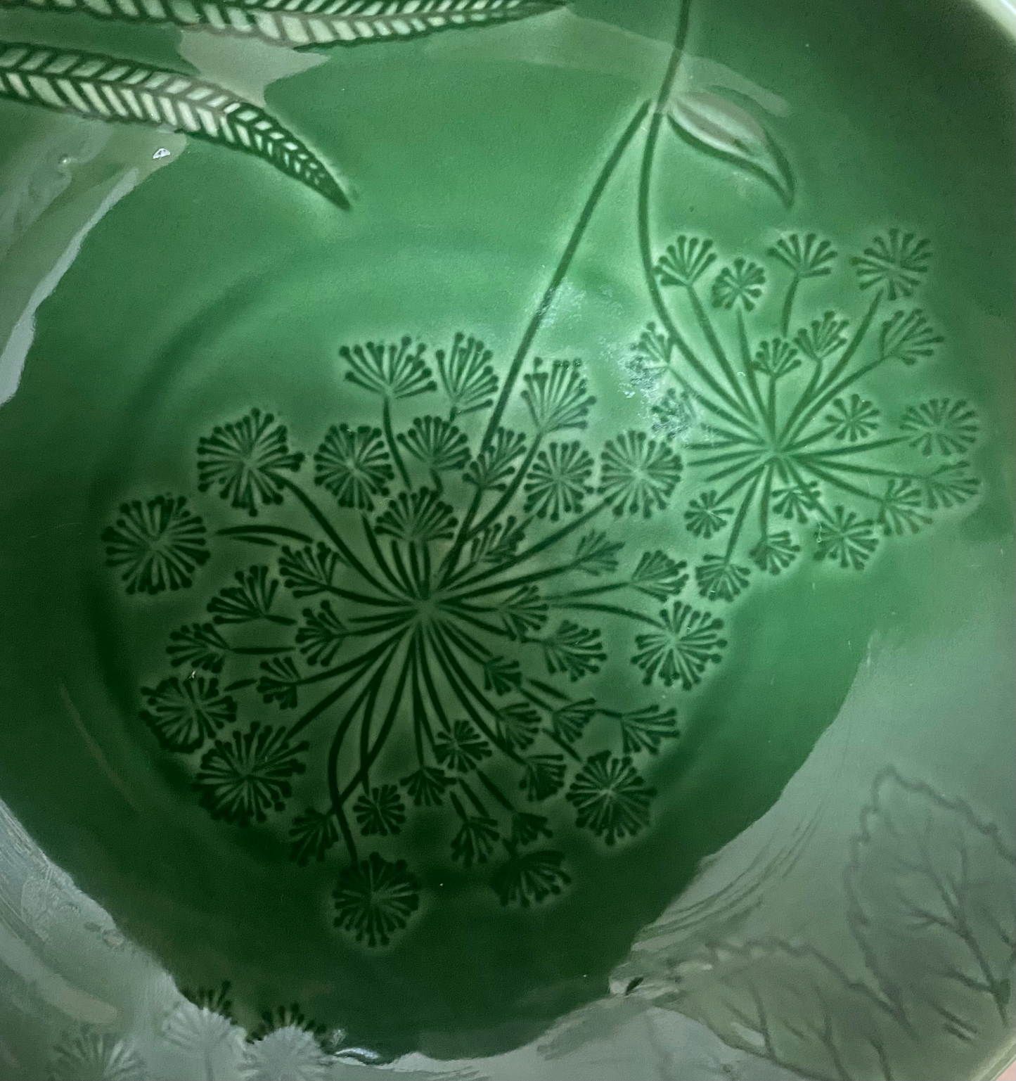 Stor skål / stort fad med blomster blade