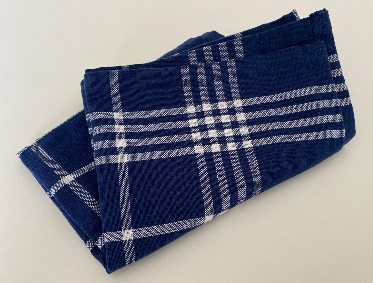 Blåt- og hvidternet viskestykke